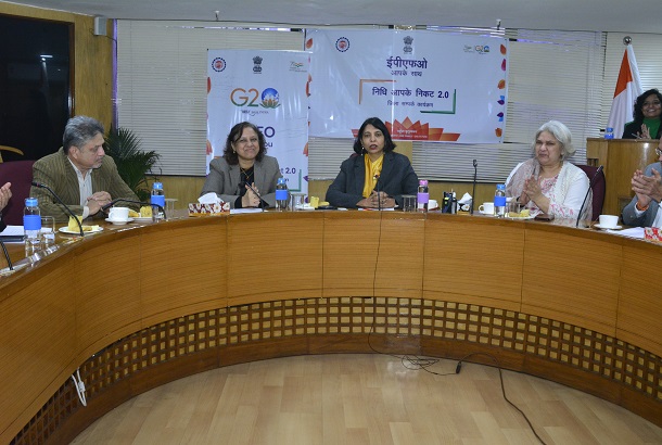 Photographs of e-launch of Nidhi Aapke Nikat 2.0 – District Outreach Program by Ms.Arti Ahuja, Secretary, MoL&E on 27-January-2023